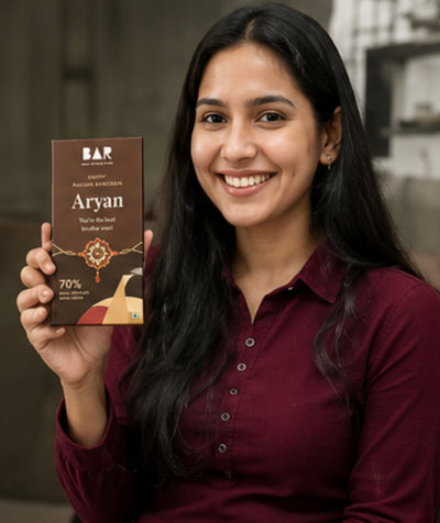 Happy customer with BAR chocolate