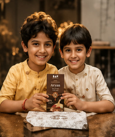 Happy customer with BAR chocolate